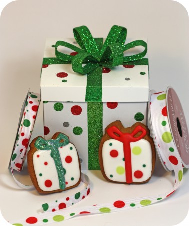 white red lime green polka dot gift box cookies